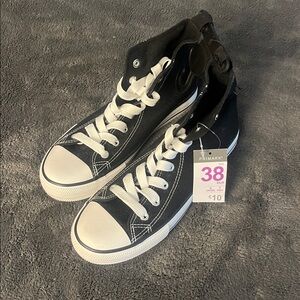NWT PRIMARK Black High Top Converse-Like Canvas sz 7 Sneakers